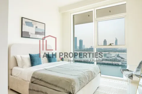 Apartment in Dubai Harbour, Dubai 2 bedrooms, 106 sq.m. № 92823 - photo 13