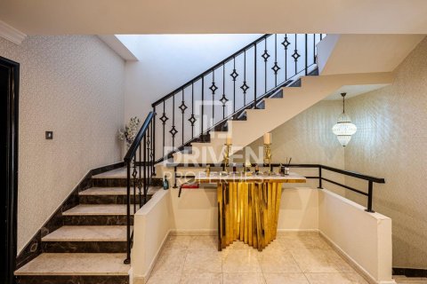 Купить виллу в District 11, Джумейра Вилладж Серкл, Дубай: 3 спальни, 143.91м², № 140151 - фото 15
