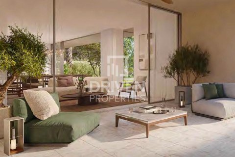 Villa in Dubai 5 bedrooms, 651.53 sq.m. № 140155 - photo 5