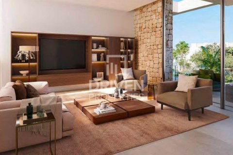 Villa in Dubai 5 bedrooms, 651.53 sq.m. № 140155 - photo 25