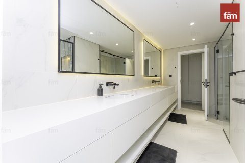 Apartment in Dubai 4 bedrooms, 518.2 sq.m. № 64645 - photo 17