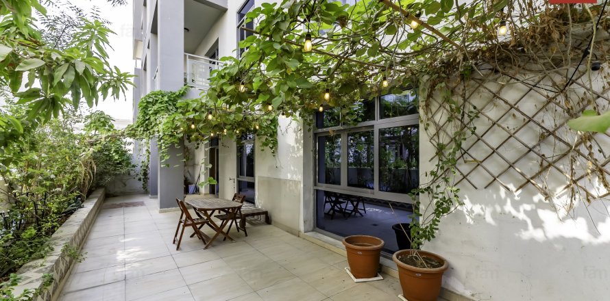 Apartamento en Al Furjan, Dubai, 2 dormitorios, 195.9 m², № 64646