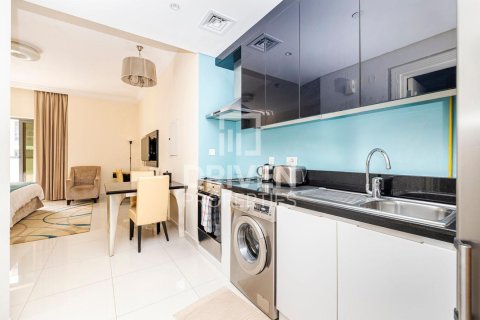 Appartement à Capital Bay, Business Bay, Dubai, studio, 46 m², № 18927 - photo 1