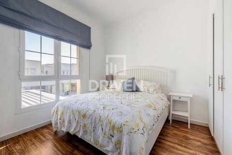 Adosado en The Springs, Dubai, 3 dormitorios, 341 m², № 18923 - foto 7