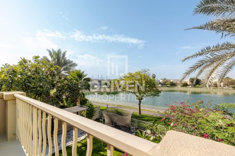 Adosado en The Springs, Dubai, 3 dormitorios, 341 m², № 18923 - foto 1