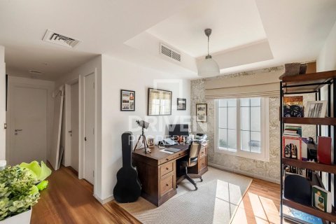 Adosado en The Springs, Dubai, 3 dormitorios, 341 m², № 18923 - foto 17