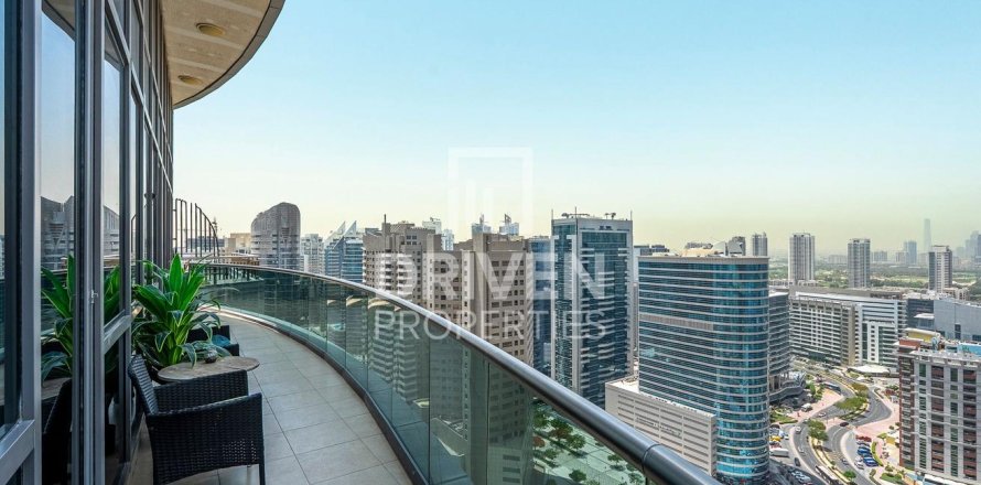 Apartment in Barsha Heights (Tecom), Dubai 2 bedrooms, 121.42 sq.m. № 138427