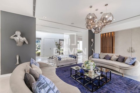 Villa in The Nest, Al Barari, Dubai 4 bedrooms, 1196.03 sq.m. № 138428 - photo 4