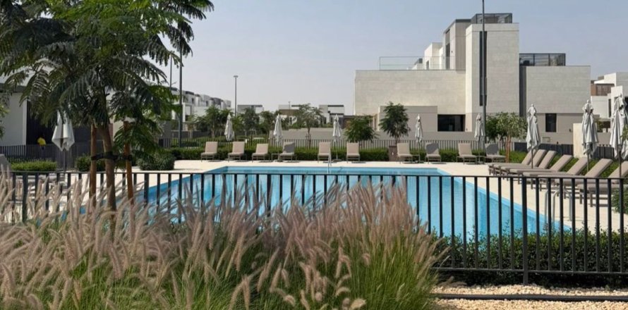 Villa en Dubai, 4 dormitorios, 456.1 m², № 109531