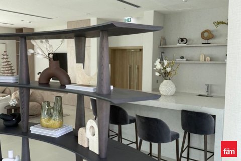 Villa en Dubai, 4 dormitorios, 456.1 m², № 109531 - foto 2
