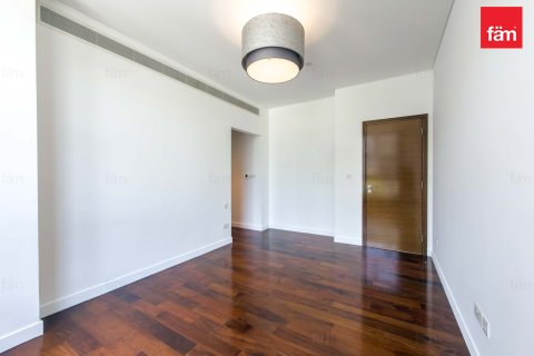 Apartment in City Walk, Dubai 3 bedrooms, 212.7 sq.m. № 109537 - photo 24