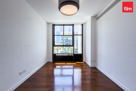 Apartment in City Walk, Dubai 3 bedrooms, 212.7 sq.m. № 109537 - photo 17