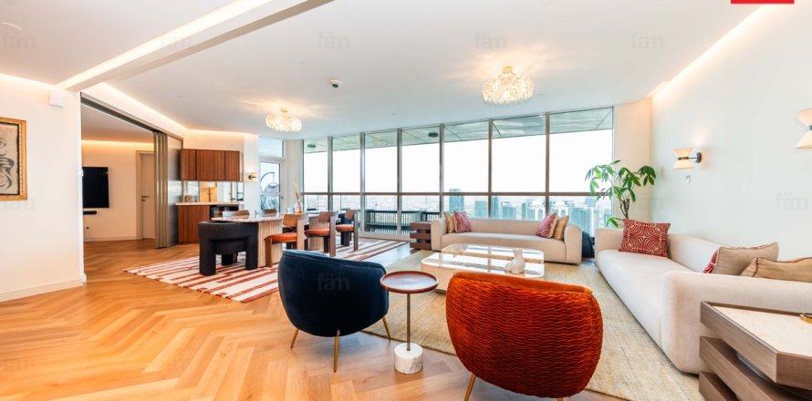 Apartment in Dubai Marina, Dubai 3 bedrooms, 276.8 sq.m. № 109534