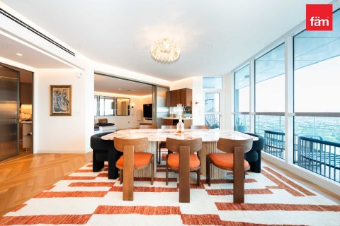 Apartment in Dubai Marina, Dubai 3 bedrooms, 276.8 sq.m. № 109534 - photo 2