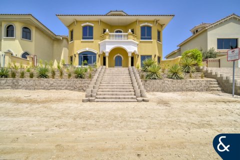 Villa in Palm Jumeirah, Dubai 5 bedrooms, 622 sq.m. № 76722 - photo 14