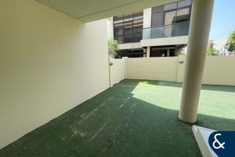 Adosado en DAMAC Hills (Akoya by DAMAC), Dubai, 3 dormitorios, 190 m², № 76725 - foto 9