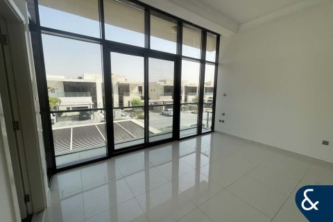 Adosado en DAMAC Hills (Akoya by DAMAC), Dubai, 3 dormitorios, 190 m², № 76725 - foto 19