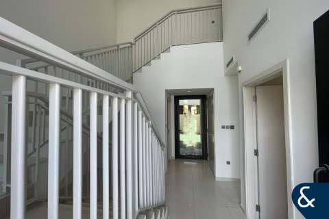 Adosado en DAMAC Hills (Akoya by DAMAC), Dubai, 3 dormitorios, 190 m², № 76725 - foto 3