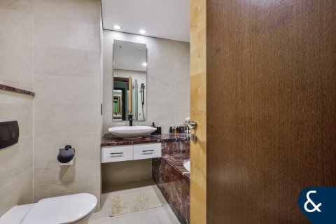 Снять в аренду квартиру в Джумейра Бич Резиденс, Дубай: 2 спальни, 136м², № 76723 - фото 10