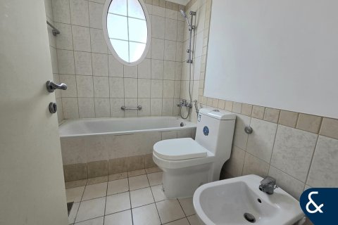 Villa in Springs 14, The Springs, Dubai 3 bedrooms, 210 sq.m. № 76721 - photo 12