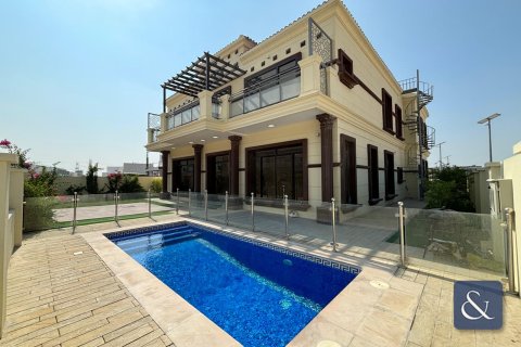 Villa in Al Furjan, Dubai 5 bedrooms, 600 sq.m. № 76709 - photo 1