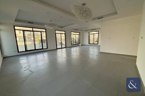 Villa in Al Furjan, Dubai 5 bedrooms, 600 sq.m. № 76709 - photo 6