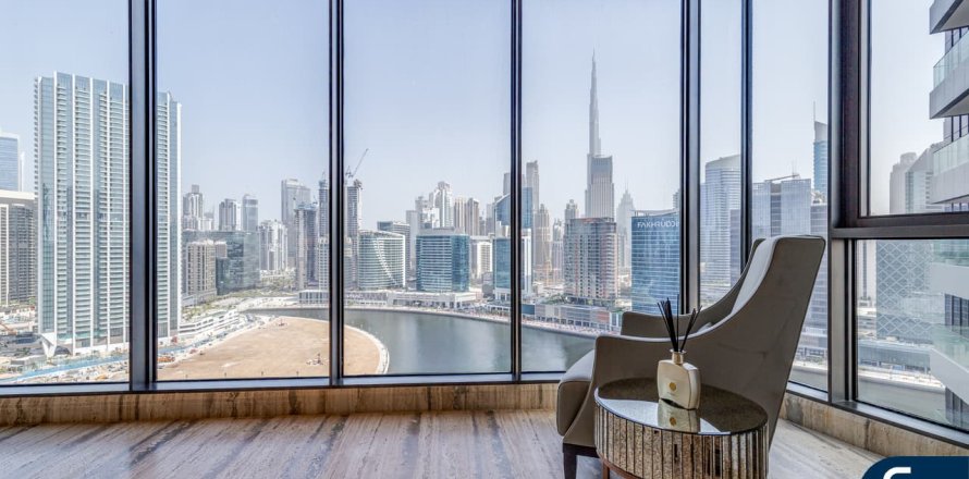 Apartment in Business Bay, Dubai 1 bedroom, 350 sq.m. № 76708