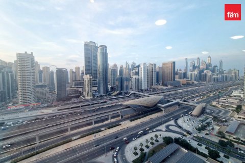 Oficina en Dubai, 181.5 m², № 77683 - foto 1
