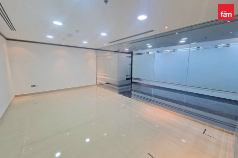 Oficina en Dubai, 181.5 m², № 77683 - foto 17