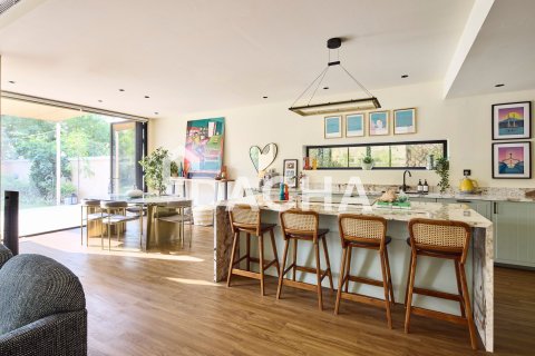 Villa en Jumeirah Village Triangle, Dubai, 2 dormitorios, 280 m², № 104688 - foto 28