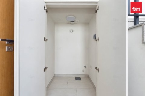 فيلا في دبي 3 غرف نوم, 161 م² رقم 139723 - صورة 19