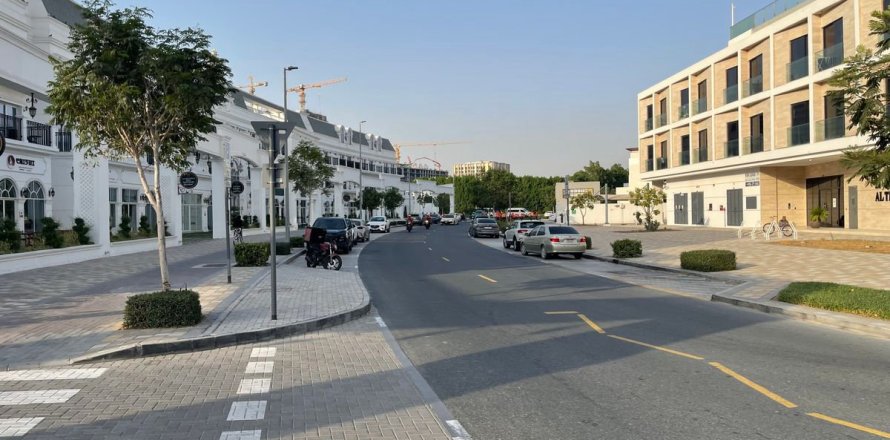 Shop in Arjan, Dubai 115 sq.m. № 114348
