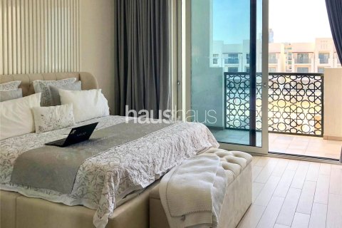 Villa in Jumeirah Village Circle, Dubai 3 bedrooms, 130 sq.m. № 43751 - photo 3