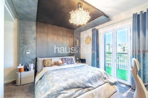 Adosado en La Mer, Jumeirah, Dubai, 5 dormitorios, 686 m², № 43753 - foto 4