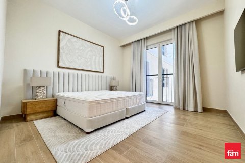 Снять в аренду квартиру в Дубае: 2 спальни, 118.7м², № 60316 - фото 9