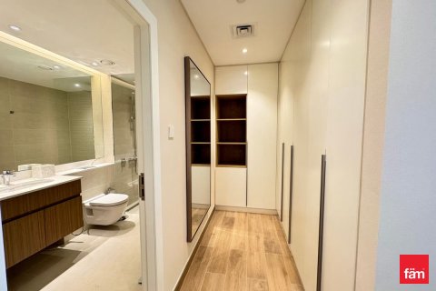 Снять в аренду квартиру в Дубае: 2 спальни, 118.7м², № 60316 - фото 19