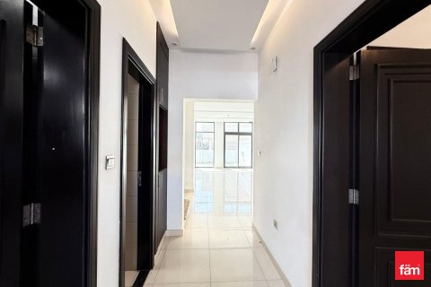 Townhouse in Al Furjan, Dubai 4 bedrooms, 918.4 sq.m. № 60307 - photo 12