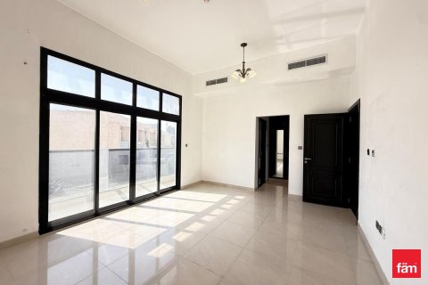 Townhouse in Al Furjan, Dubai 4 bedrooms, 918.4 sq.m. № 60307 - photo 16