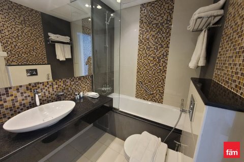 Снять в аренду квартиру в Даунтаун Дубай (Даунтаун Бурдж Дубай), Дубай: 2 спальни, 113.2м², № 60309 - фото 12