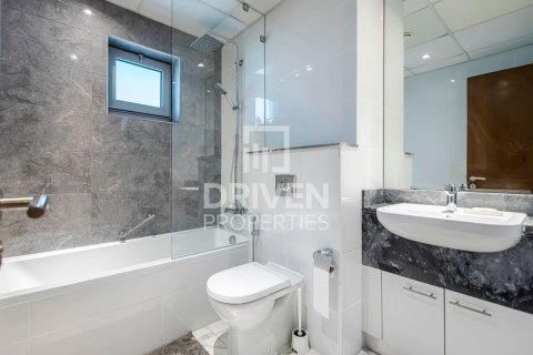 Apartment in Al Habtoor City, Business Bay, Dubai 3 bedrooms, 180 sq.m. № 86251 - photo 7