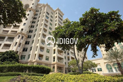 Apartamento en Shoreline Apartments, Palm Jumeirah, Dubai, 2 dormitorios, 144.09 m², № 121001