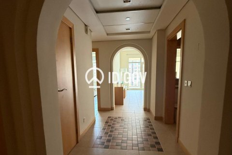 Apartamento en Shoreline Apartments, Palm Jumeirah, Dubai, 2 dormitorios, 144.09 m², № 121001 - foto 10