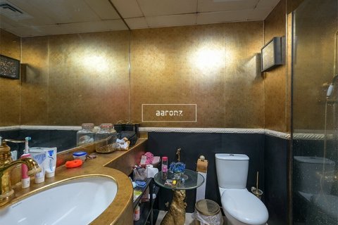 Apartment in Dubai Marina, Dubai 4 bedrooms, 227.7 sq.m. № 18216 - photo 8