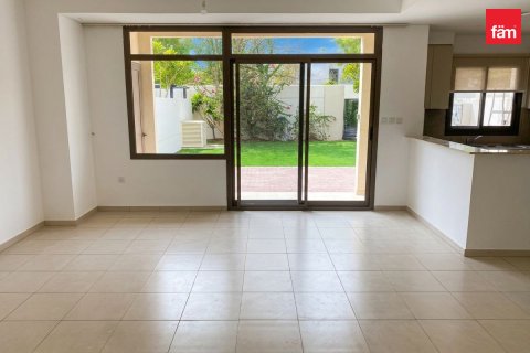 Villa en Town Square, Dubai, 3 dormitorios, 220.3 m², № 125036 - foto 2