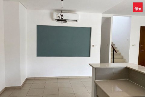Villa en Town Square, Dubai, 3 dormitorios, 220.3 m², № 125036 - foto 7