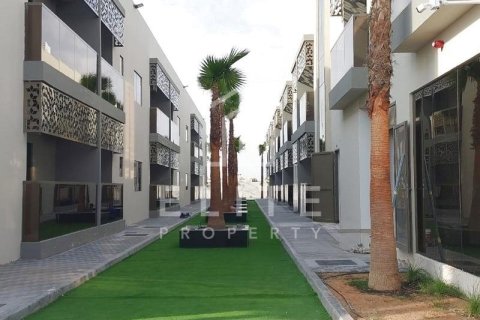 Building in Dubai 4792 sq.m. № 38805 - photo 1