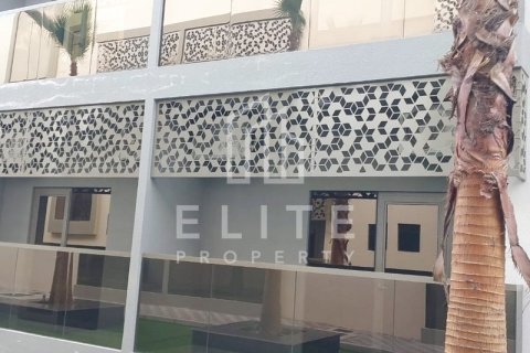 Building in Dubai 4792 sq.m. № 38805 - photo 8