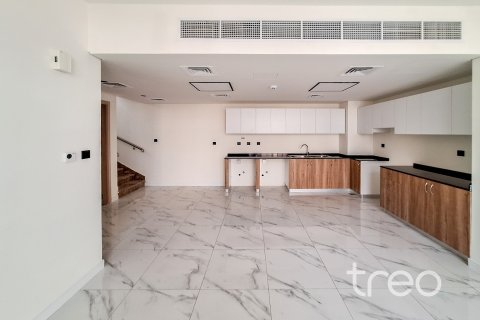 Villa à Rukan, Dubai, 3 chambres, 124.21 m², № 119614 - photo 15