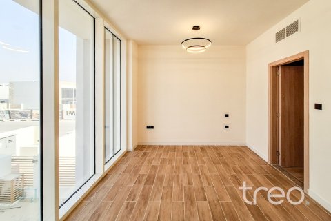 Villa à Rukan, Dubai, 3 chambres, 124.21 m², № 119614 - photo 8