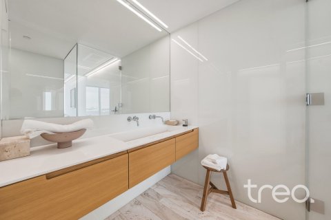Apartamento en Palm Jumeirah, Dubai, 5 dormitorios, 626.72 m², № 123488 - foto 17